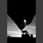 balloon take off vert bw